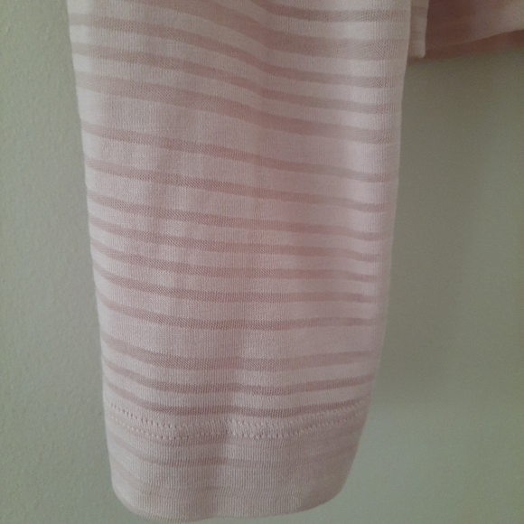 Lululemon Clear and Present Misty Pink Long Sleeve - Picture 4 of 12